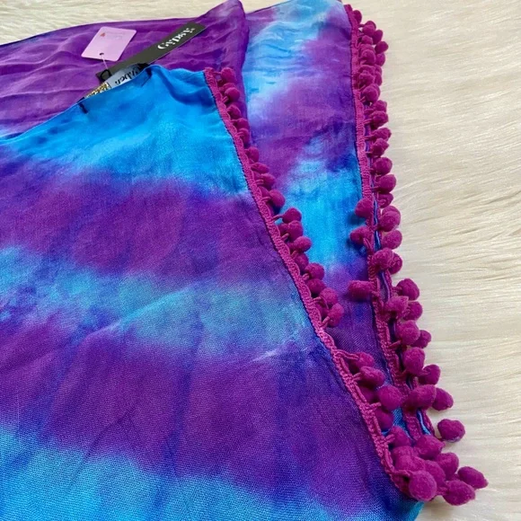 NWT Gypsy 05 Sand Purple & Blue Tie Dye Scarf with PomPoms - Picture 4 of 5
